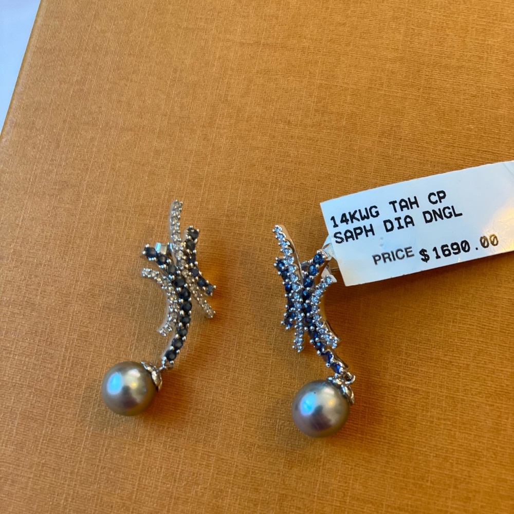 14k white gold Sapphire with diamonds earrings